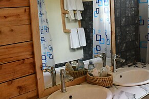 Orugano Bwindi Lodge