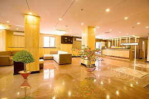 Golden Rain 2 Hotel