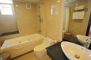 Golden Rain 2 Hotel
