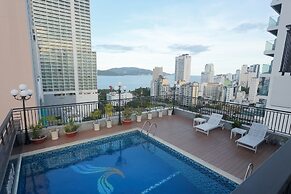 Golden Rain 2 Hotel