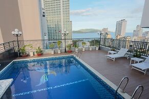 Golden Rain 2 Hotel
