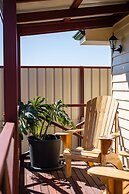 Owen's Hideaway by the BNB Collection