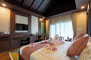 River Bank Jungle Resort
