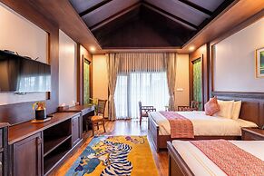 River Bank Jungle Resort