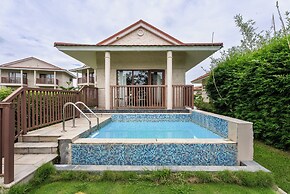 River Bank Jungle Resort