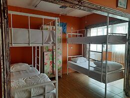 BAHAUS HOSTEL