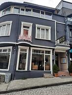 BAHAUS HOSTEL