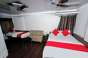 Hotel Maninagar Residency