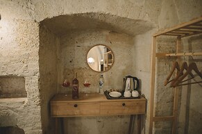 Daphne Cave Hotel