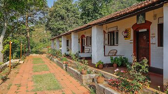 DEVASHOLA HOMESTAY