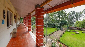 DEVASHOLA HOMESTAY