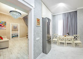 H&B apartments Agmashenebeli II