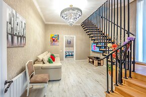 H&B apartments Agmashenebeli II