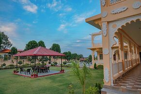 Akshay valley Hotel & Restro
