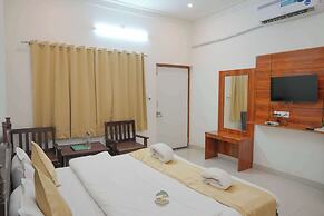 Akshay valley Hotel & Restro