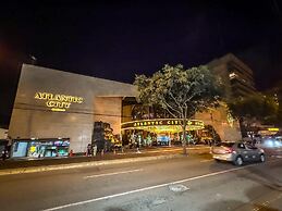 Exclusive in Miraflores, Excellent Location (1004)