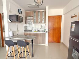 Exclusive in Miraflores, Excellent Location (1004)