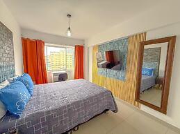 Exclusive in Miraflores, Excellent Location (1004)