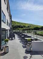 South Sands Hotel