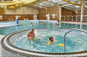 Luxury 2-bed Lodge, Sleeps 6 in Camber Sands