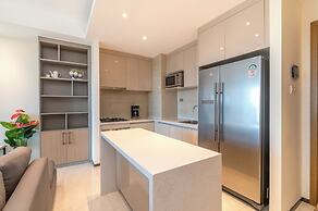 GTC Skyline Apartments by YourHost