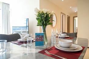 GTC Skyline Apartments by YourHost