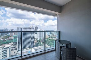 GTC Skyline Apartments by YourHost