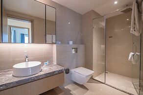 GTC Skyline Apartments by YourHost