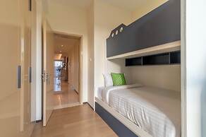 GTC Skyline Apartments by YourHost