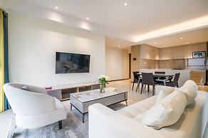 GTC Skyline Apartments by YourHost