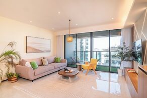 GTC Skyline Apartments by YourHost