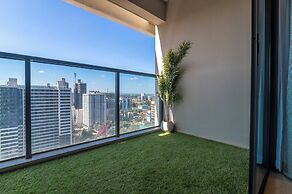 GTC Skyline Apartments by YourHost