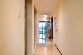 GTC Skyline Apartments by YourHost