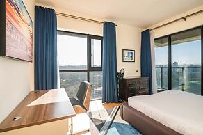 GTC Skyline Apartments by YourHost
