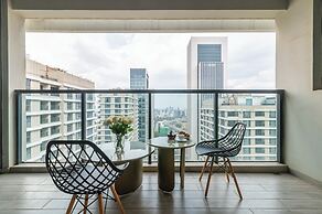 GTC Skyline Apartments by YourHost