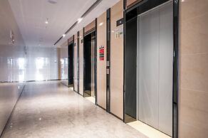 GTC Skyline Apartments by YourHost