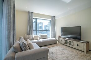GTC Skyline Apartments by YourHost