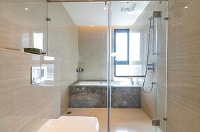 GTC Skyline Apartments by YourHost
