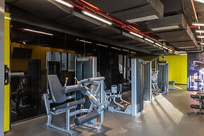 GTC Skyline Apartments by YourHost