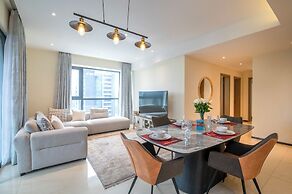 GTC Skyline Apartments by YourHost