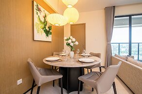 GTC Skyline Apartments by YourHost