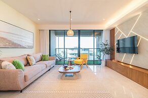 GTC Skyline Apartments by YourHost