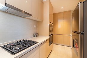 GTC Skyline Apartments by YourHost