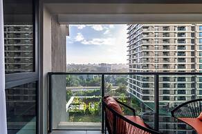 GTC Skyline Apartments by YourHost
