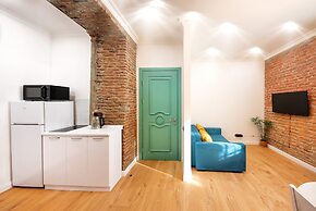 H&B apartments Beridze