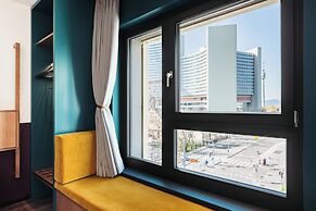 Hotel Schani UNO City