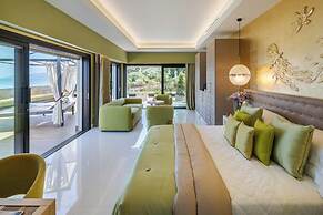 Cala Beach Resort