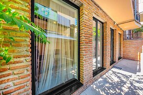 H&B apartments Amaghleba