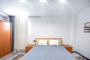 H&B apartments Amaghleba