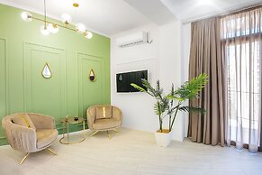 H&B apartments Chikovani